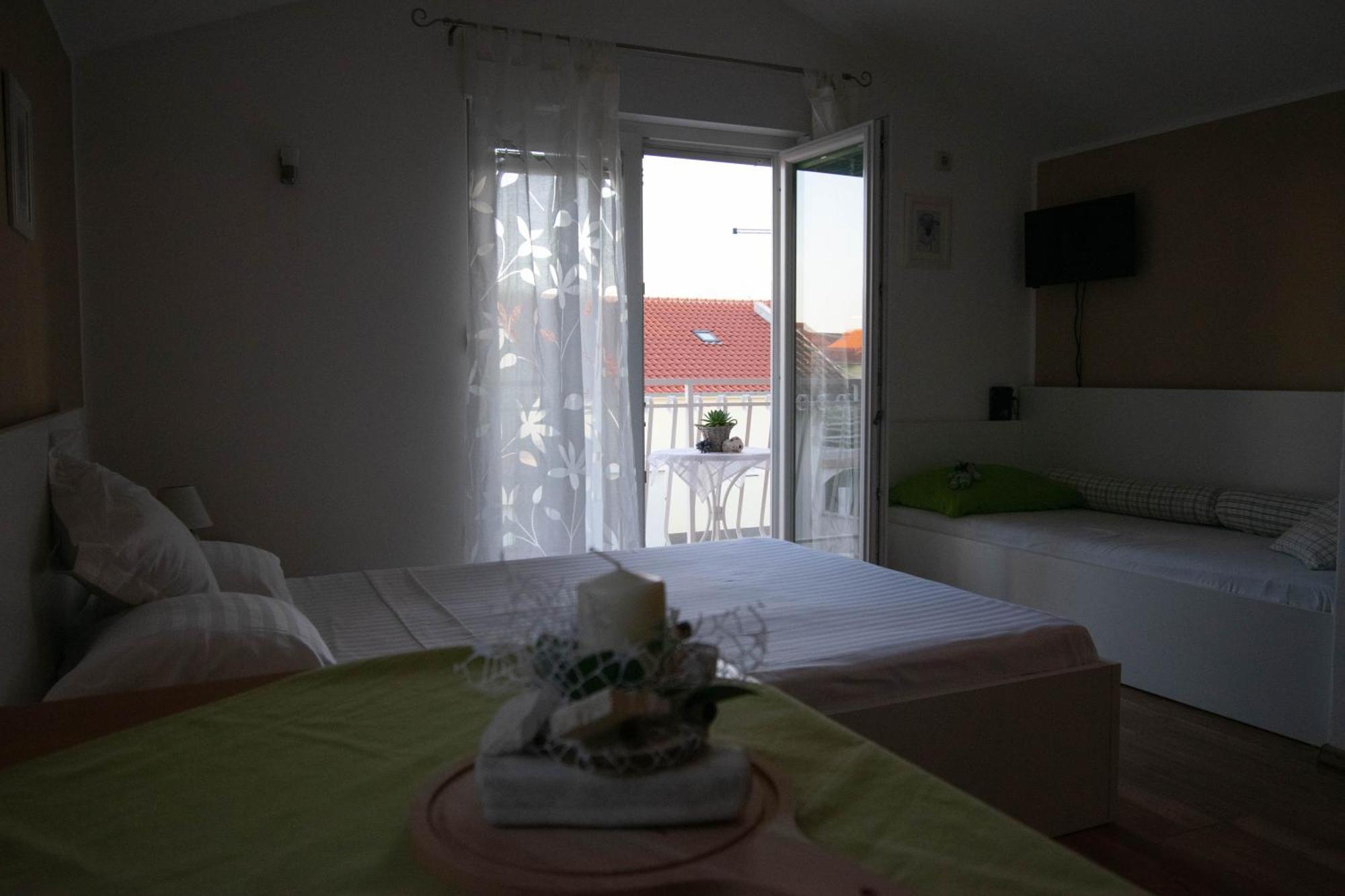 Apartments Anita Frane Vodice Eksteriør billede