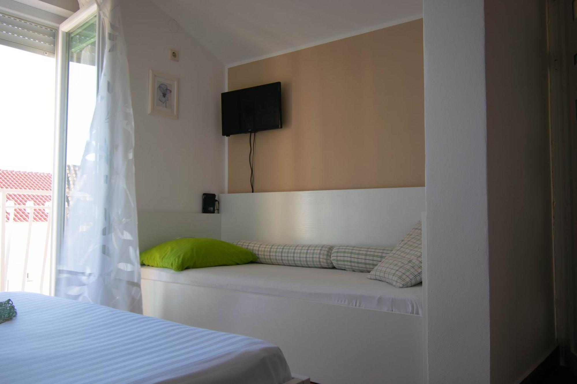 Apartments Anita Frane Vodice Eksteriør billede